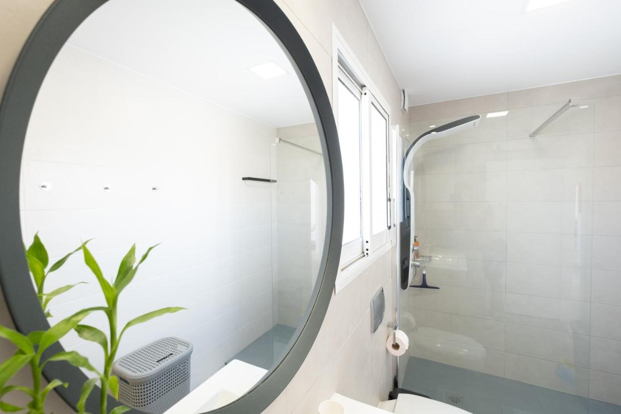 Seaview 3 Bedroom Kings Road Penthouse Paphos Extérieur photo