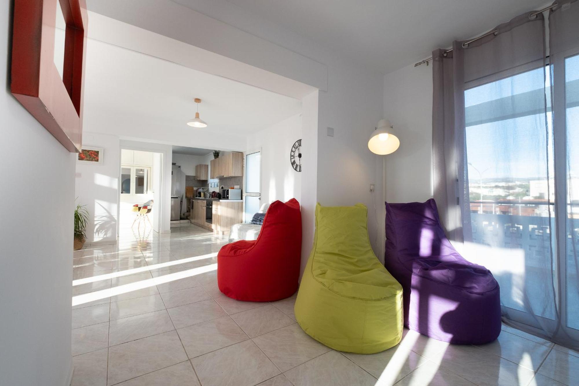 Seaview 3 Bedroom Kings Road Penthouse Paphos Extérieur photo